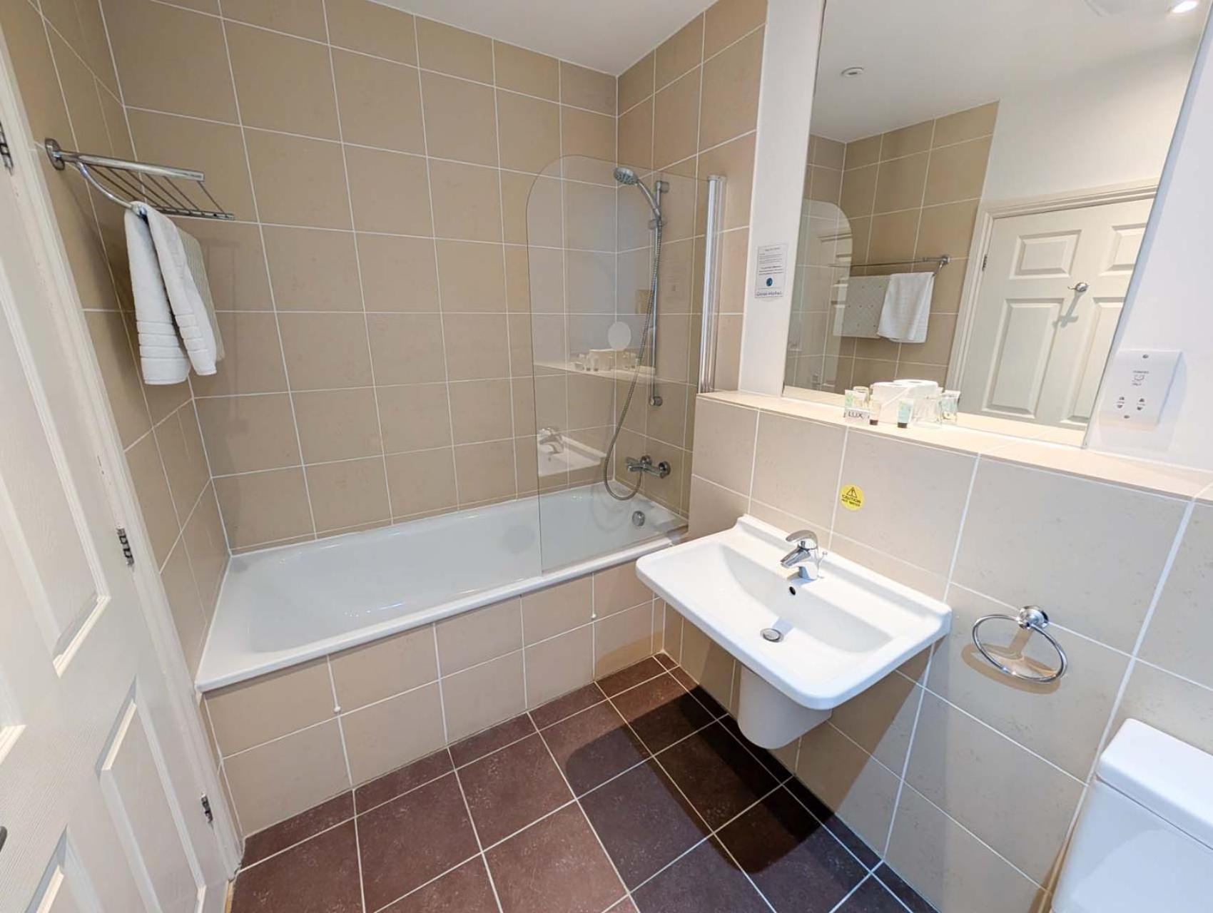 Oriel Hotel St Asaph Bagian luar foto