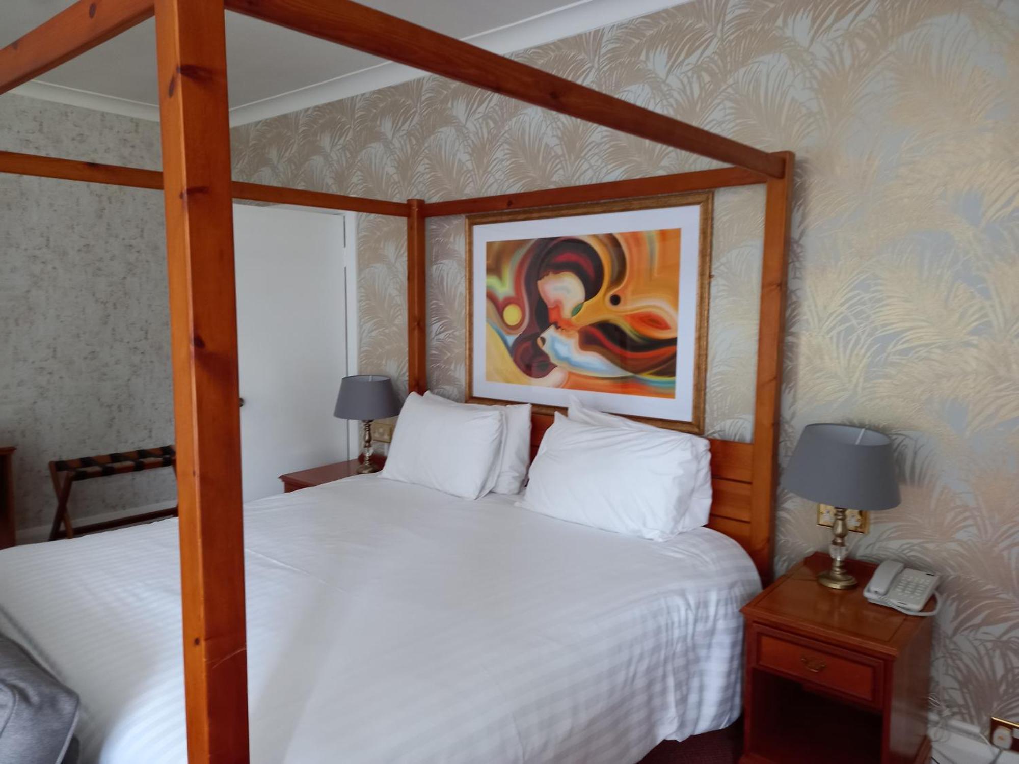 Oriel Hotel St Asaph Bagian luar foto